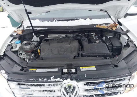 2021 Volkswagen Tiguan 2.0T Se/2.0T Se R-Line Black/2.0T Sel z USA, uszkodzony, nr VIN 3VV2B7AX7MM085365